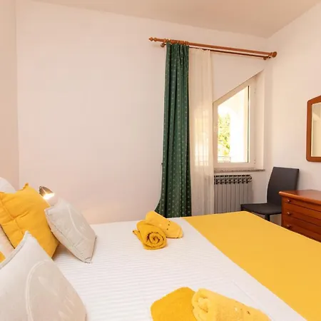 Appartement House *