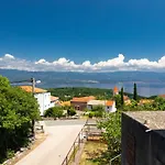 House Risika